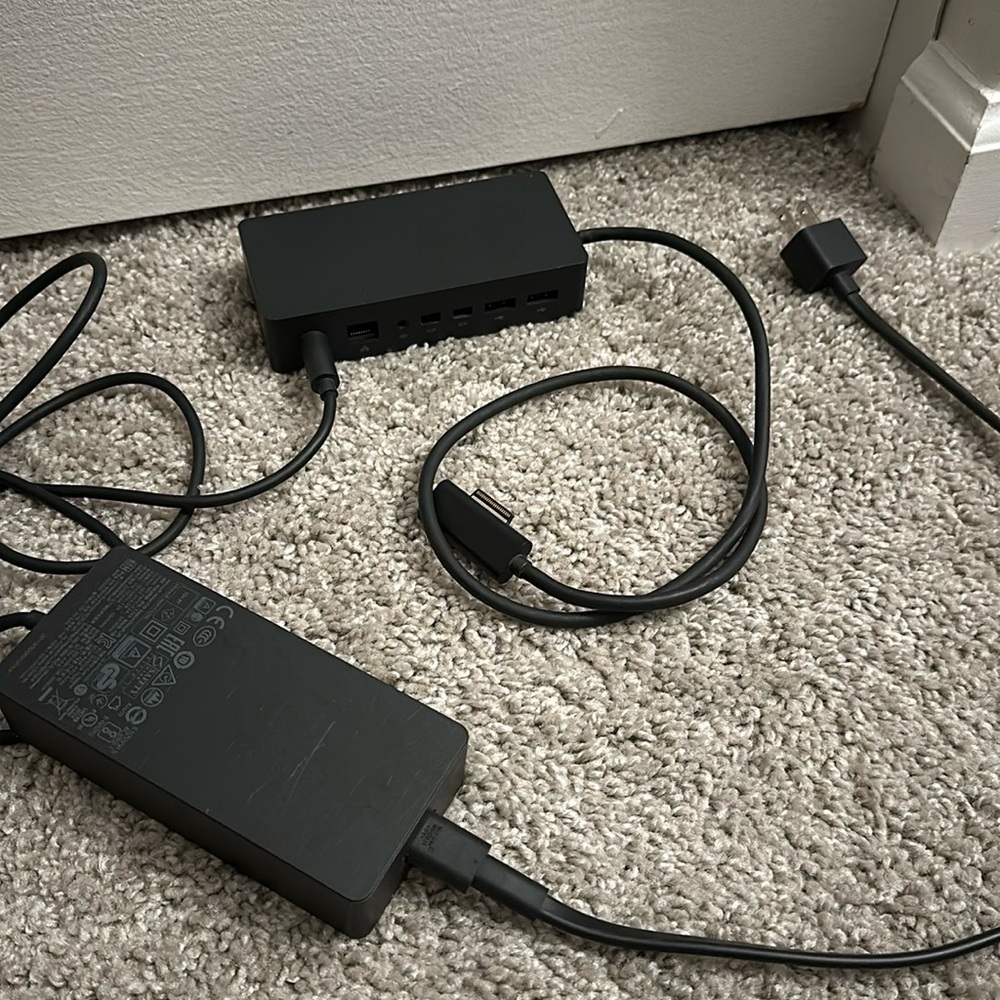 Microsoft Surface Dock Model 1661